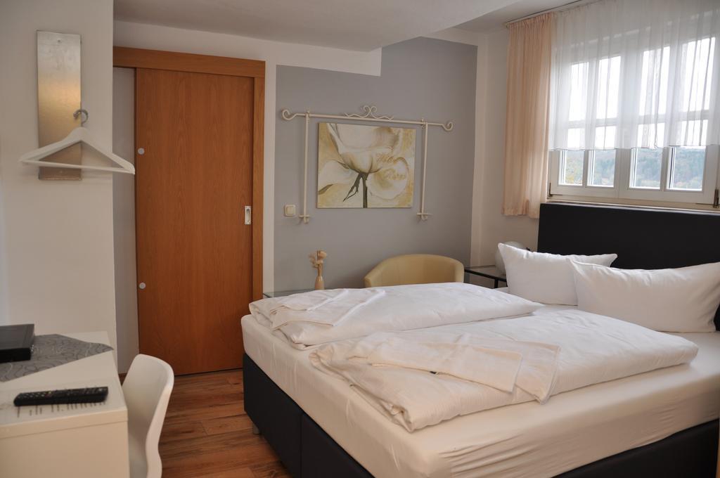 Hotel Wolke Meiningen Quarto foto